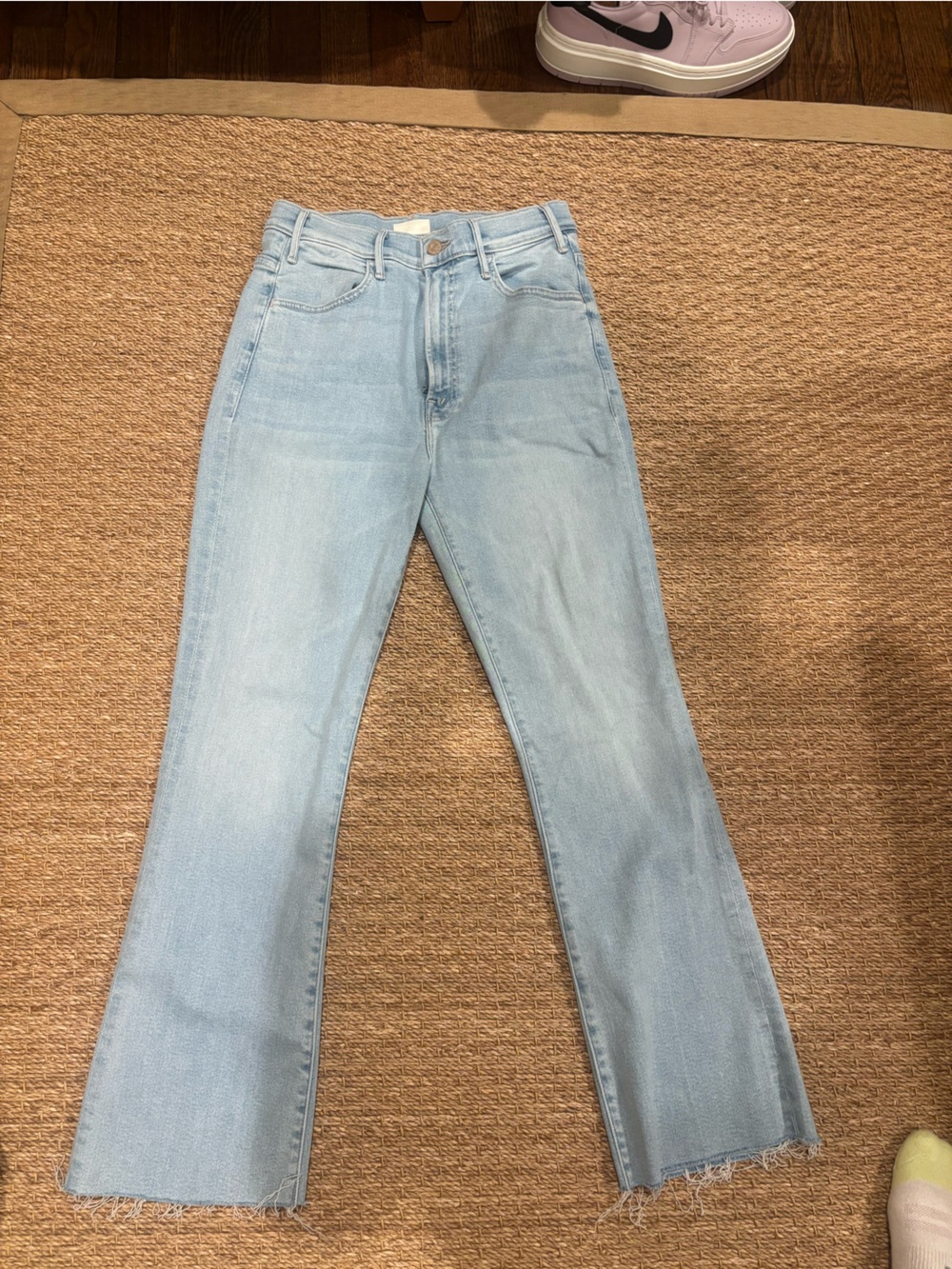 NWOT MOTHER Light Blue Hustler Ankle  Jeans